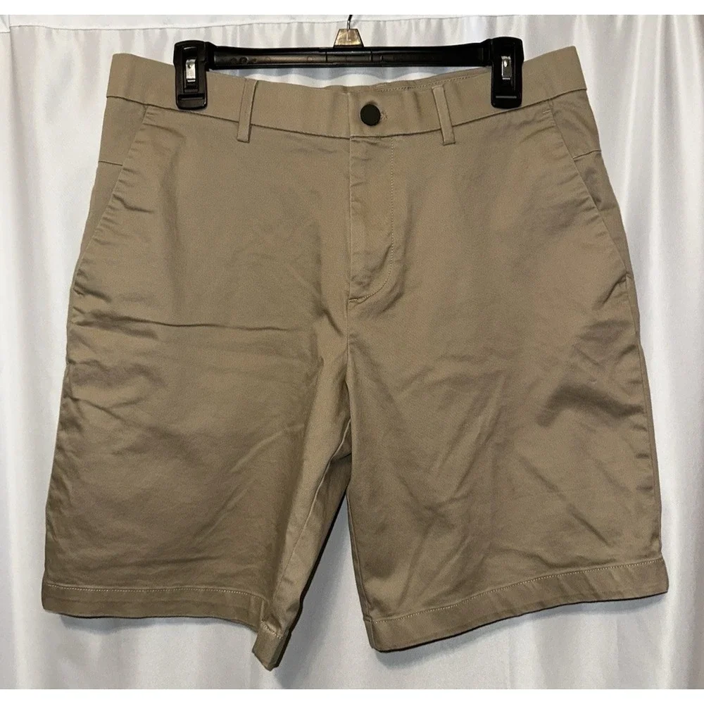 Banana Republic Aiden Shorts Mens Size 33 Tan Flat Front Pockets Stretch